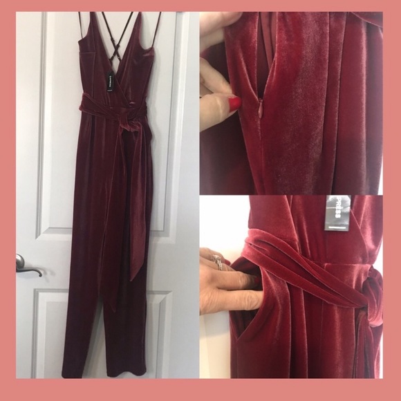 NWT Express Belted Velvet Jumpsuit - Picture 6 of 7